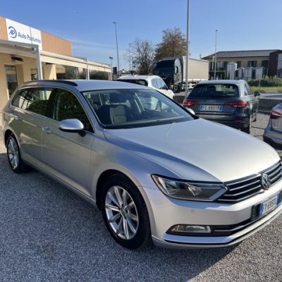 Volkswagen Passat Variant 2.0 Tdi 150 Cv Business Dsg